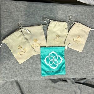 5 Kendra Scott Dust Bags